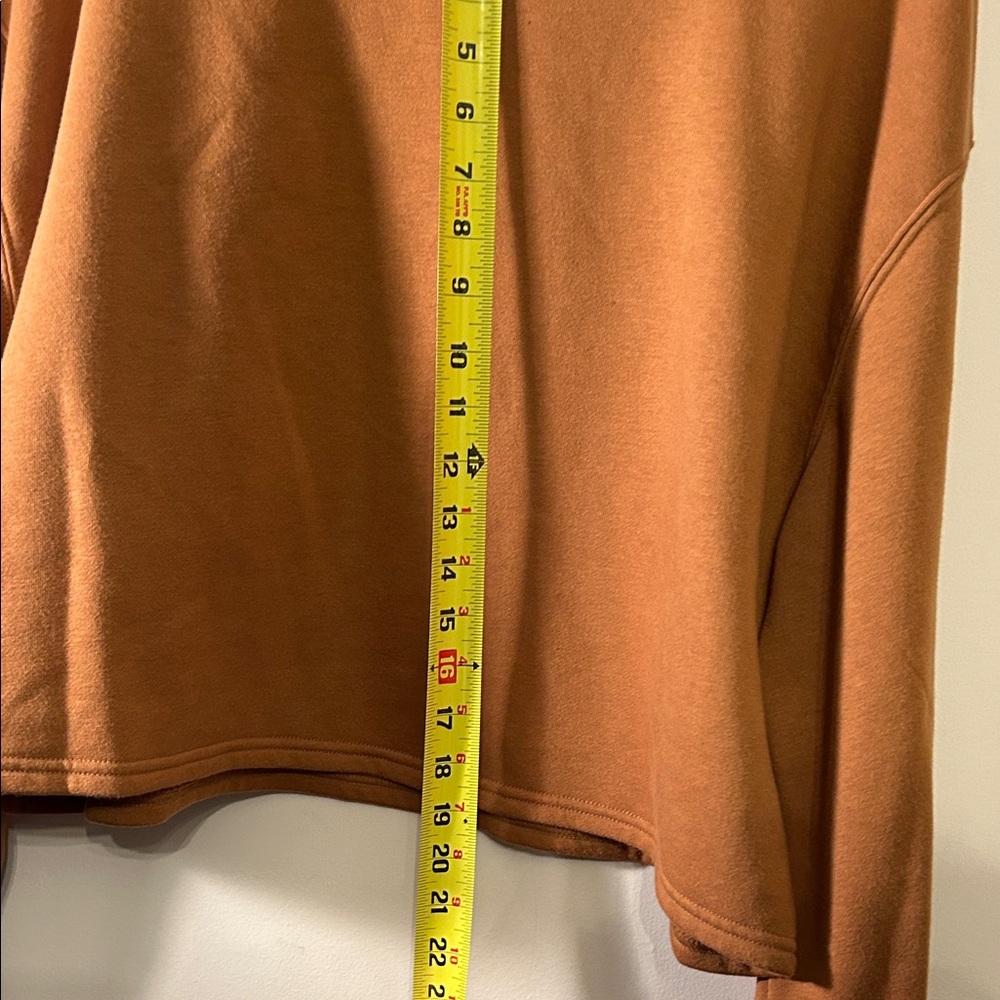 Universal Thread Cropped Tan Sweatshirt - Picture 5 of 7